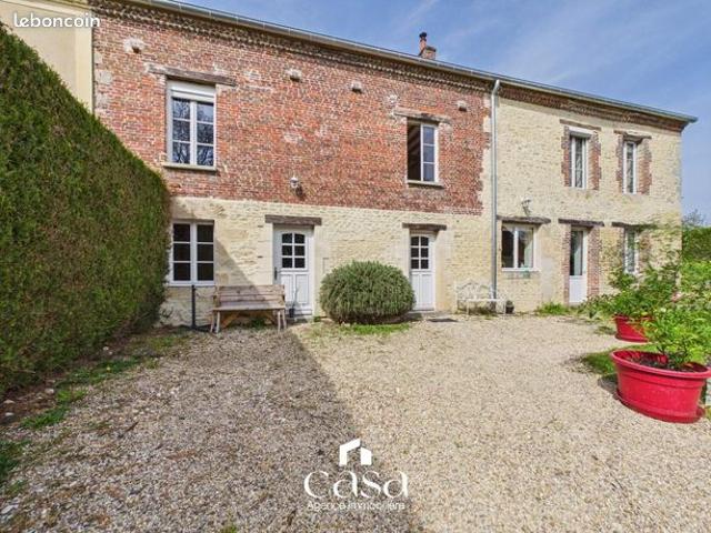 Maison 10 pièces 247 m²