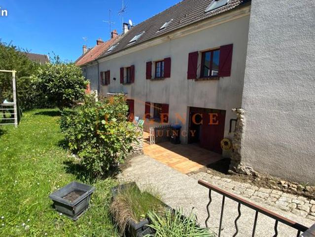 Maison 10 pièces 247 m²