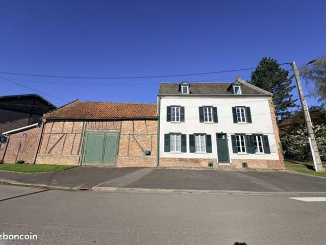 Maison 10 pièces 245 m²