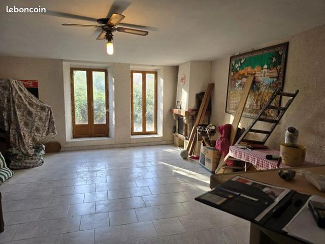 Maison 10 pièces 246 m²