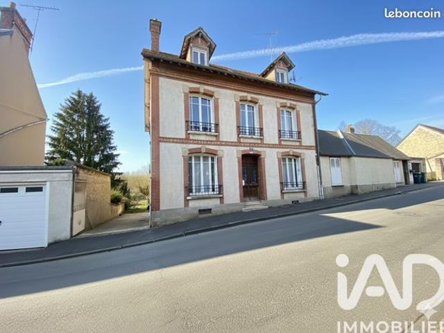 Maison 10 pièces 249 m²