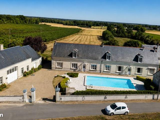 Maison 10 pièces 249 m²