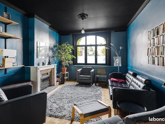 Maison 10 pièces 250 m²