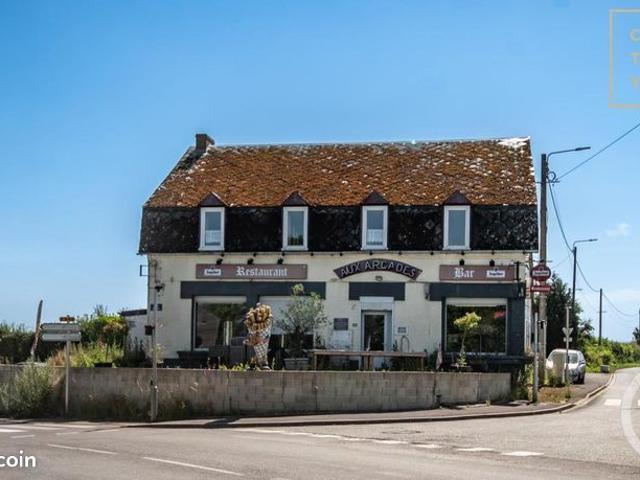 Maison 10 pièces 250 m²