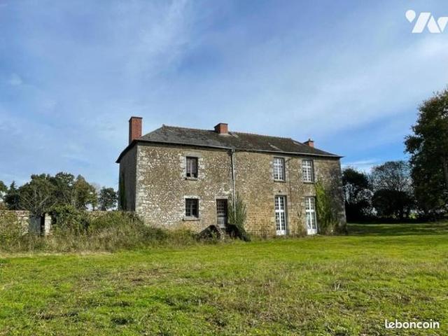 Maison 10 pièces 250 m²
