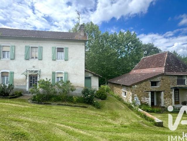 Maison 10 pièces 257 m²