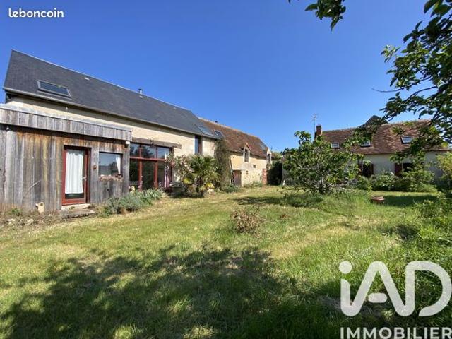 Maison 10 pièces 256 m²