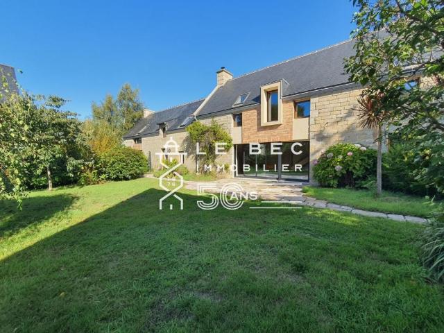 Maison 10 pièces 260 m²