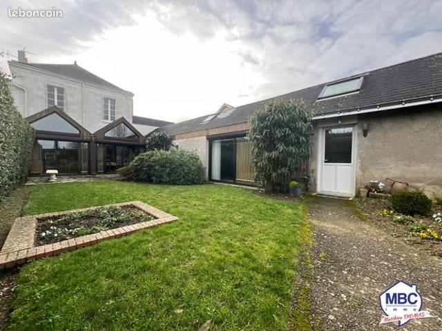 Maison 10 pièces 260 m²
