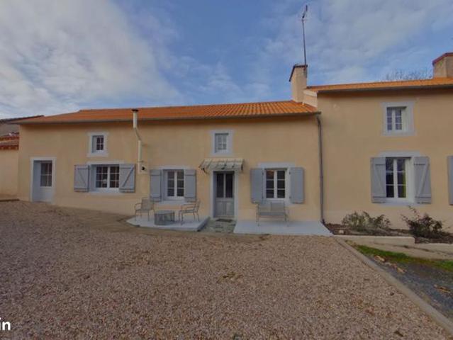 Maison 10 pièces 260 m²