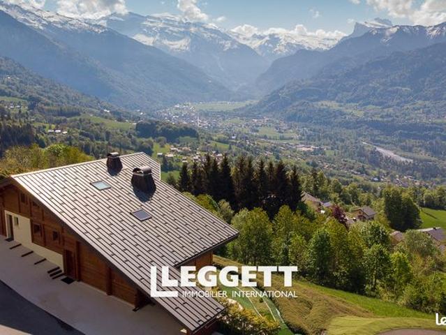 Maison 10 pièces 260 m²