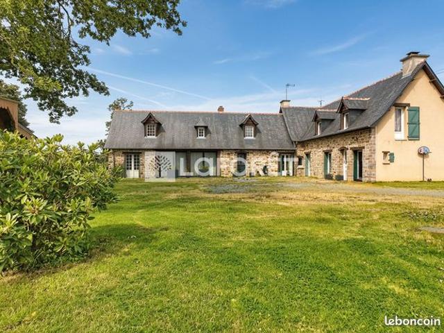 Maison 10 pièces 260 m²