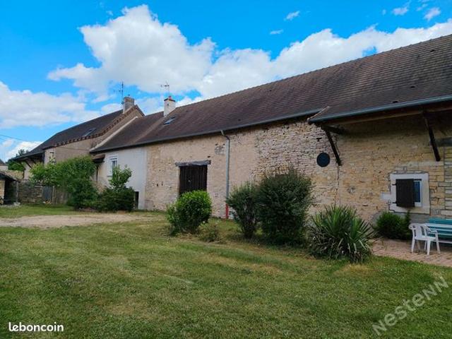 Maison 10 pièces 264 m²