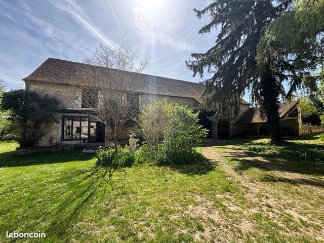 Maison 10 pièces 264 m²