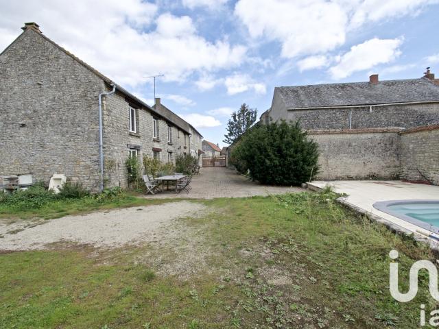 Maison 10 pièces 265 m²