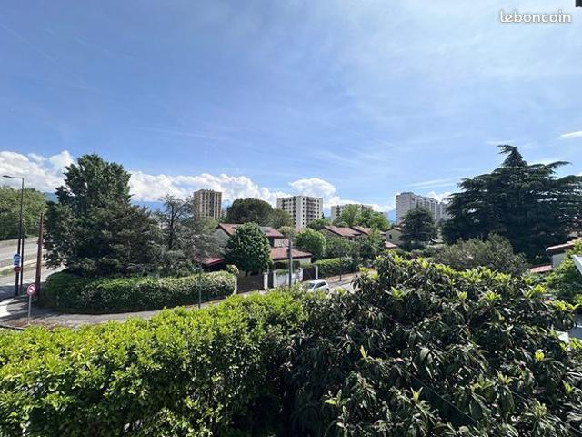Maison 10 pièces 265 m²