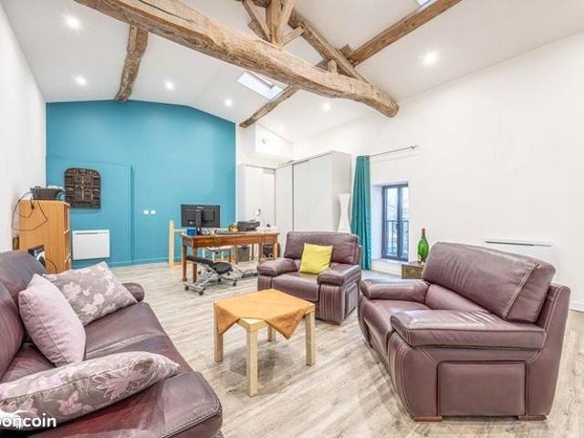 Maison 10 pièces 265 m²