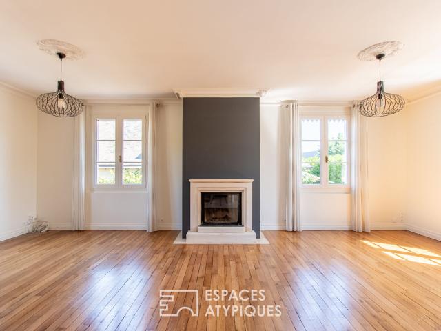 Maison 10 pièces 266 m²