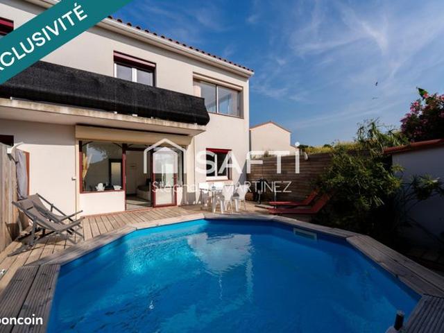 Maison 10 pièces 266 m²