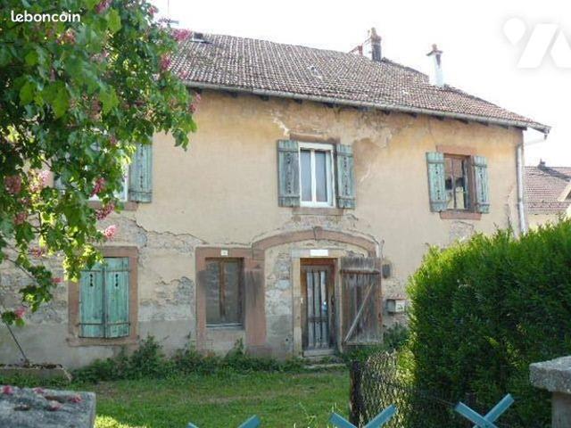 Maison 10 pièces 270 m²