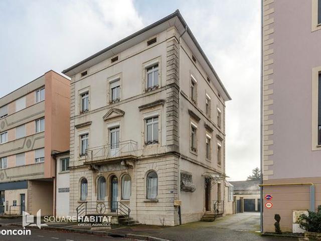 Maison 10 pièces 270 m²