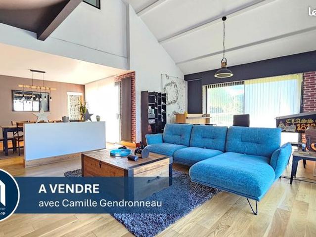 Maison 10 pièces 270 m²