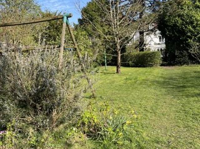 Maison 10 pièces 277 m²