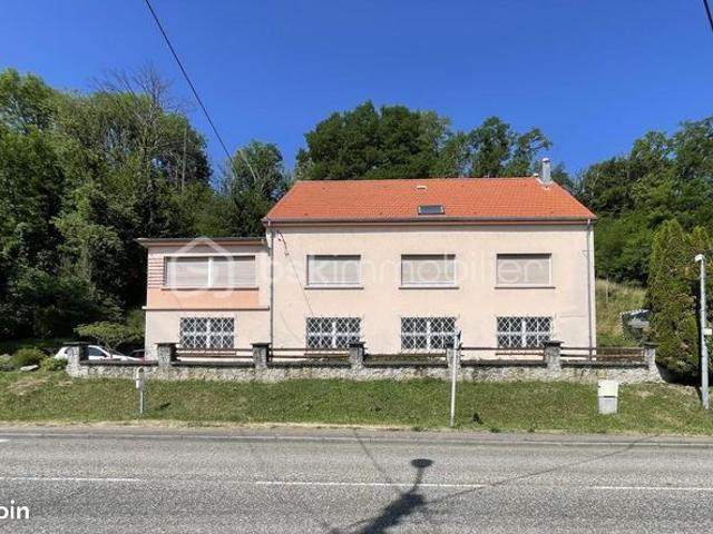 Maison 10 pièces 275 m²