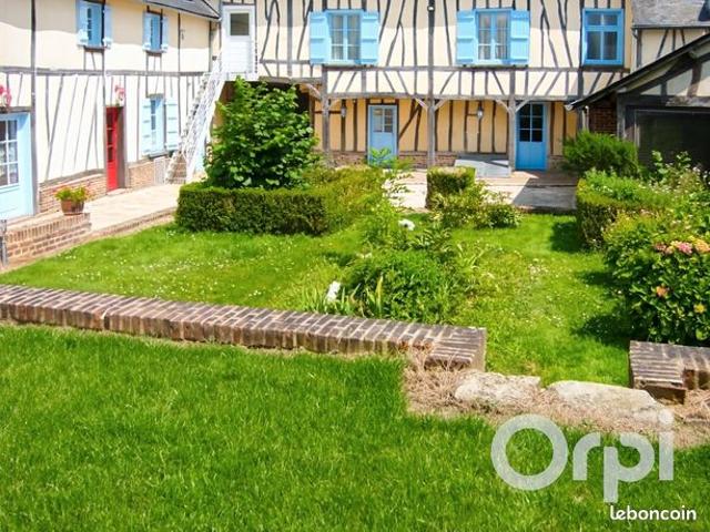 Maison 10 pièces 278 m²