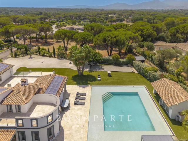 Maison 10 pièces 280 m²