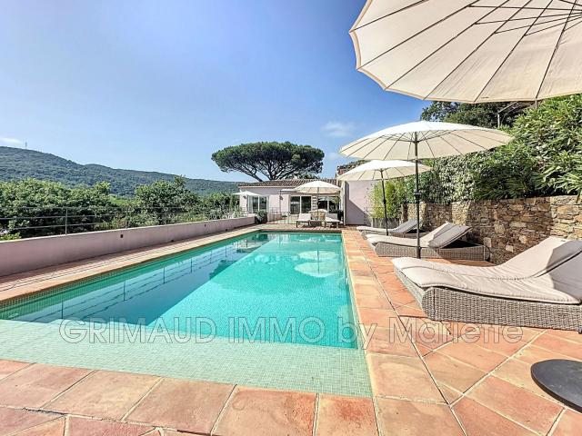 Maison 10 pièces 280 m²