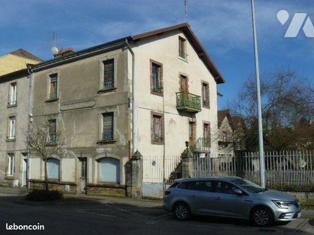 Maison 10 pièces 280 m²
