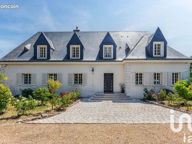 Maison 10 pièces 285 m²