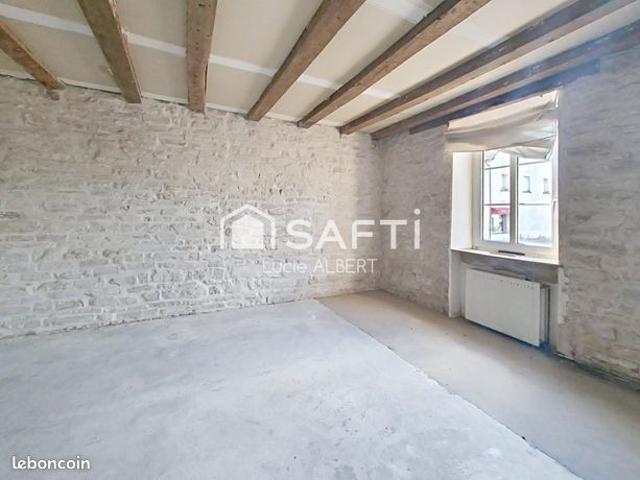 Maison 10 pièces 286 m²