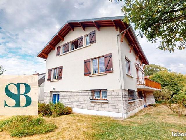 Maison 10 pièces 289 m²