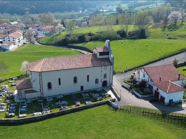 Maison 10 pièces 293 m²