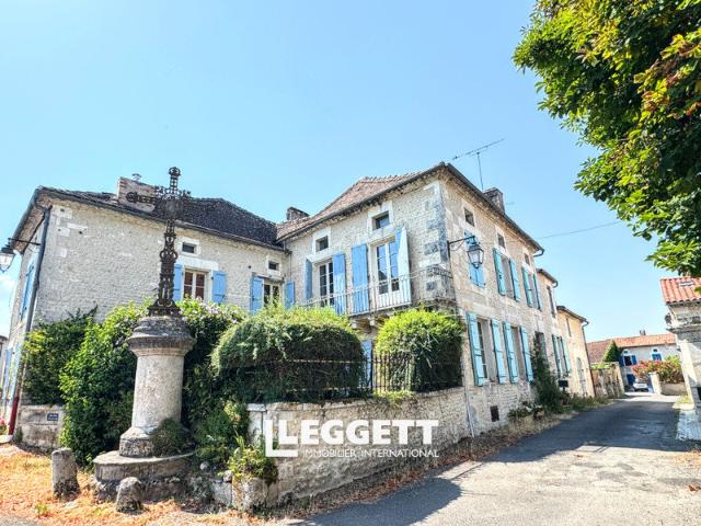 Maison 10 pièces 293 m²