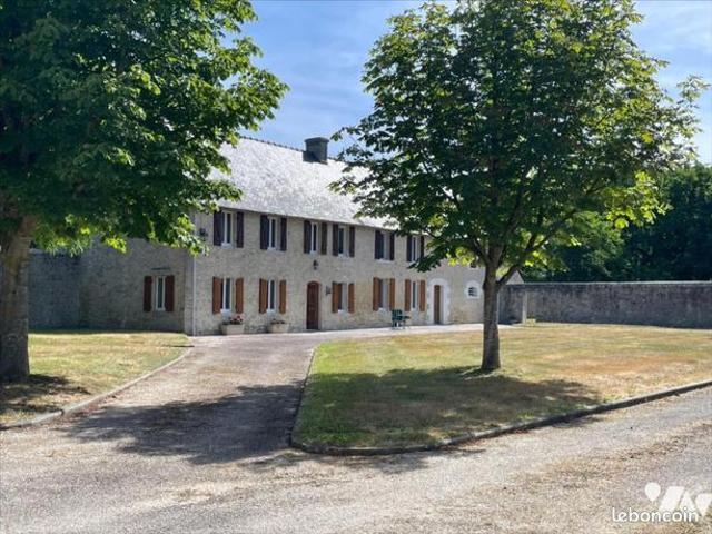 Maison 10 pièces 290 m²