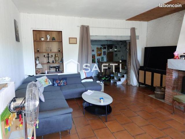 Maison 10 pièces 290 m²