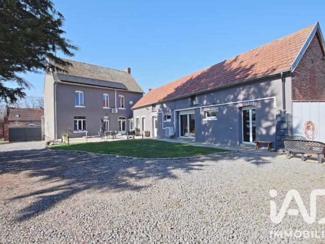Maison 10 pièces 292 m²