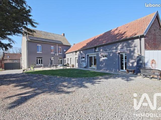 Maison 10 pièces 292 m²