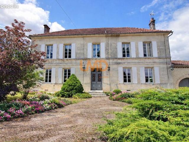 Maison 10 pièces 292 m²