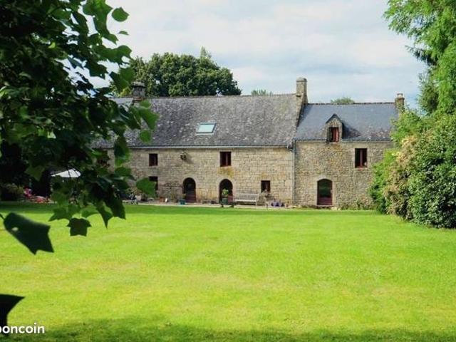 Maison 10 pièces 294 m²