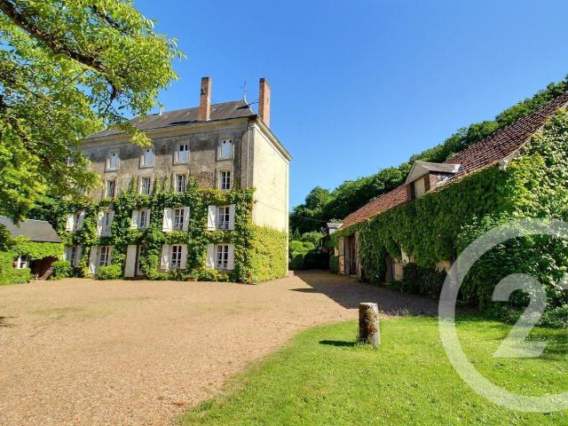 Maison 10 pièces 296 m²