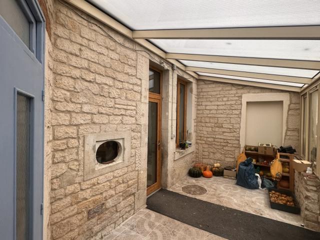 Maison 10 pièces 298 m²
