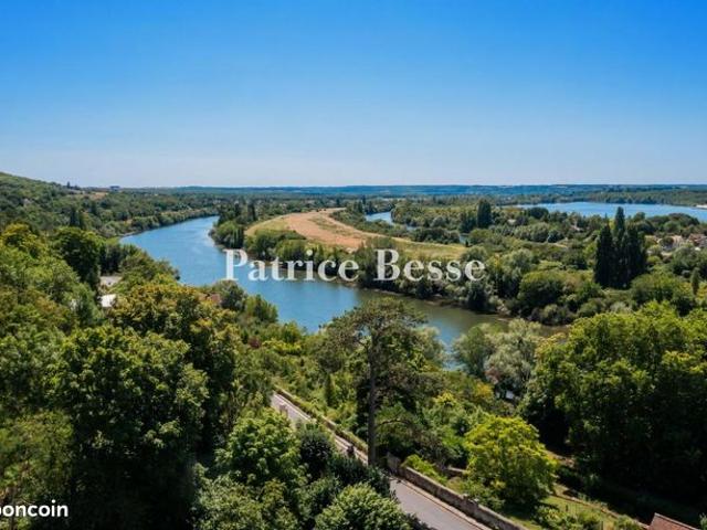 Maison 10 pièces 298 m²