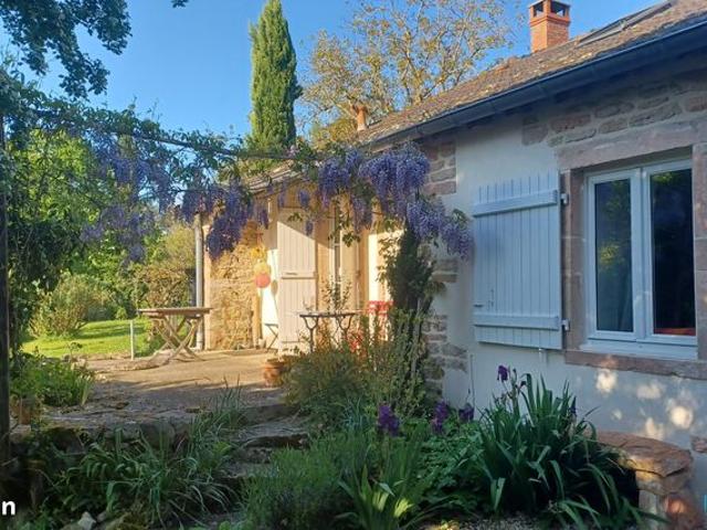 Maison 10 pièces 299 m²