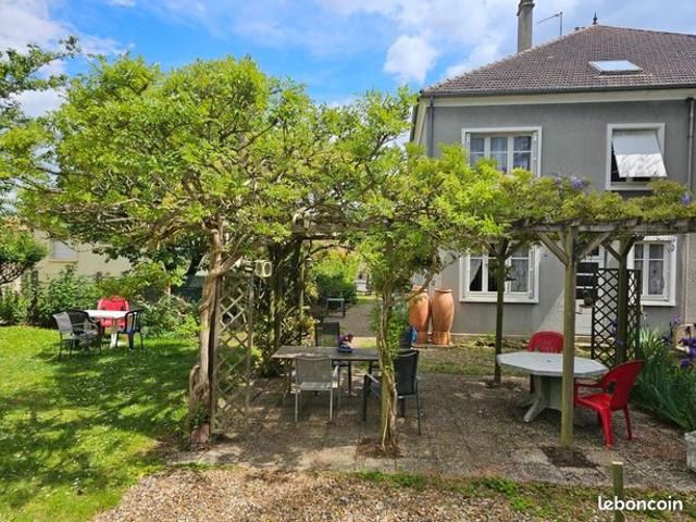 Maison 10 pièces 200 m²
