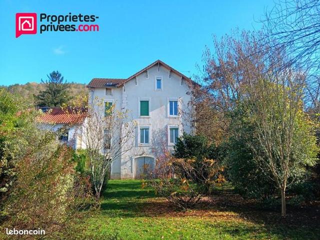Maison 10 pièces 200 m²