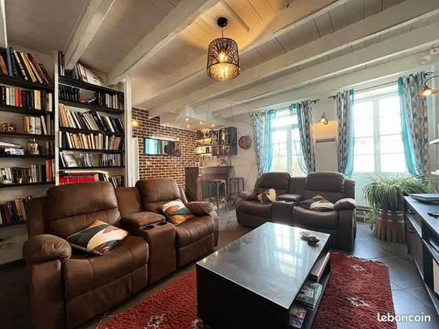 Maison 10 pièces 200 m²
